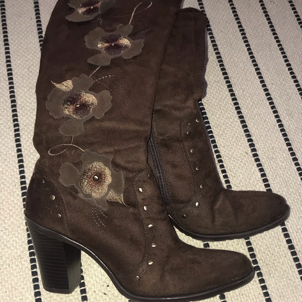Dress Barn Lolita 7M - Boots